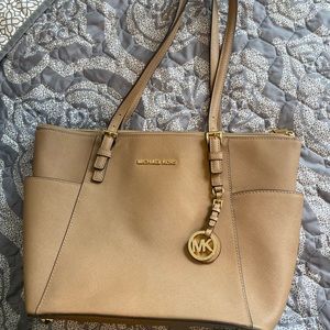 Michael Kors tote bag (camel)
